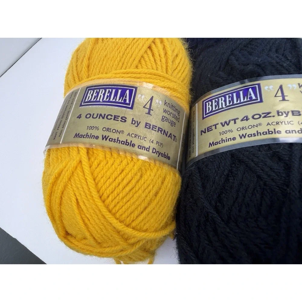 Bernat Berella 4 Knitting Worsted Gauge 100% Orlon Acrylic Lot 5 Gold Natural +